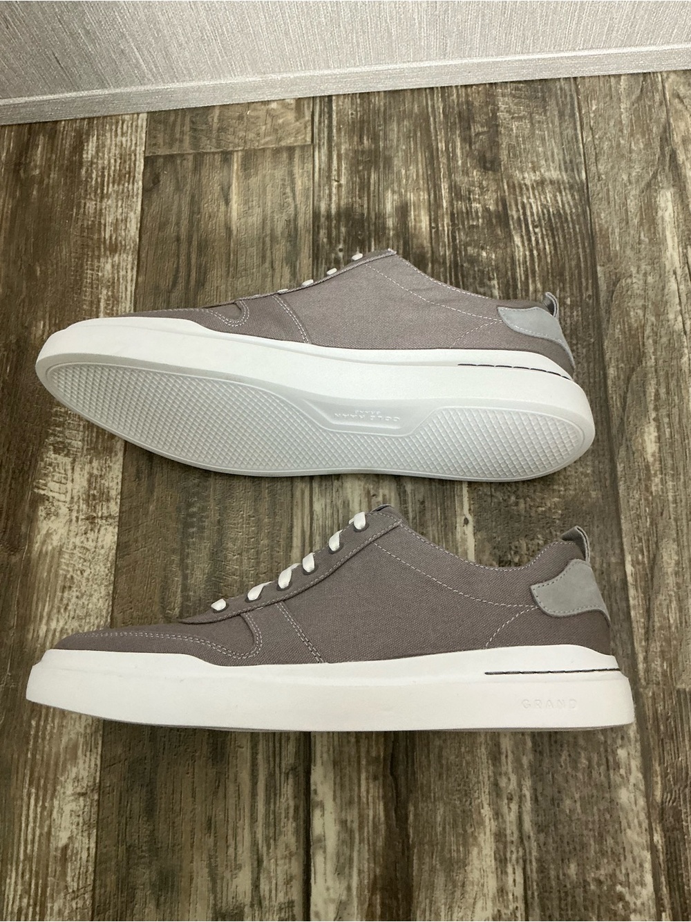 Cole Haan Men’s Gray Canvas Low-Top Sneakers with White Sole - Picture 11 of 16